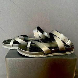 Marc Fisher “mIYARINA” Black Leather Sandal